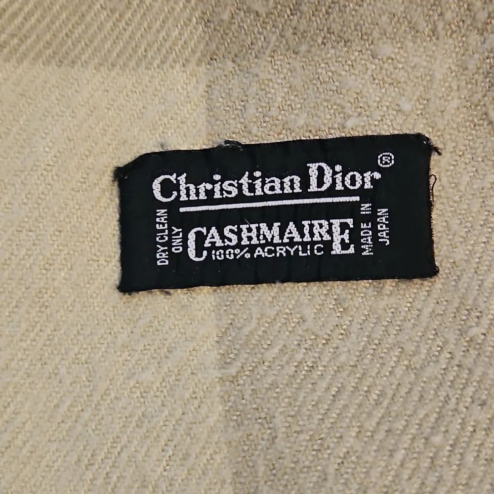 Authentic Cashmere Christian Dior Plaid Fringed Scarf in Cream and‎ Navy